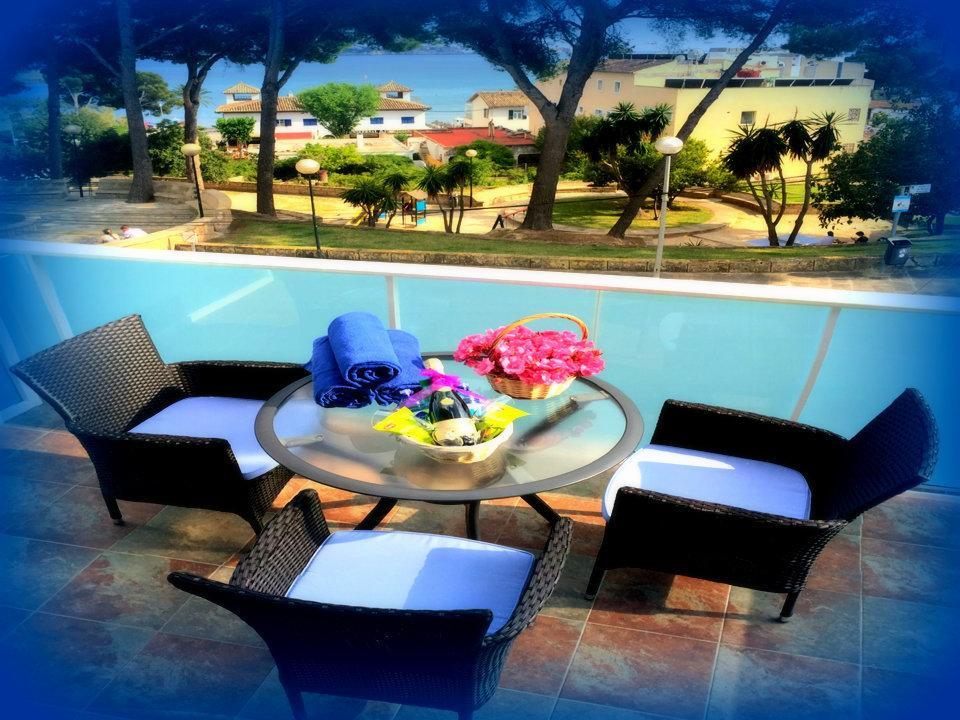Apartamentos Petit Blau Peguera Luaran gambar